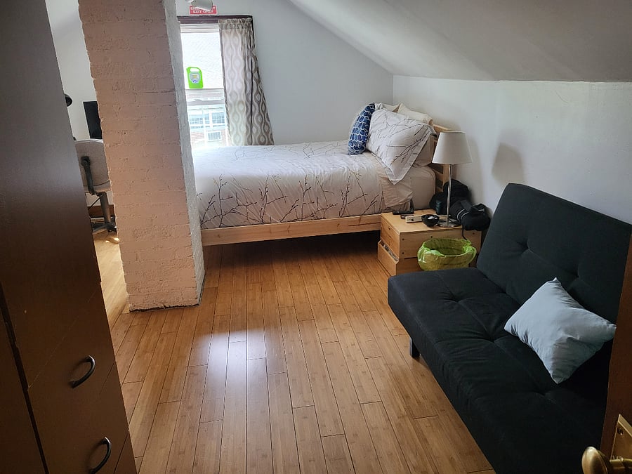 Beach  Room  airbnb.com\h\jos-beach