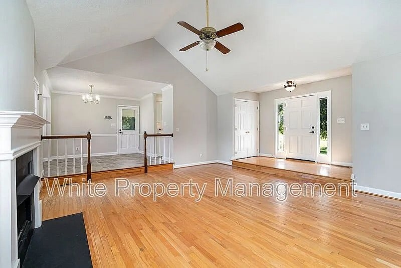 Furnished Finder property 934327_1 photo 3