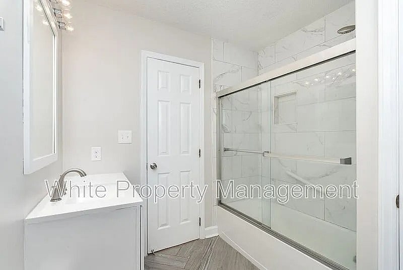 Furnished Finder property 934327_1 photo 21