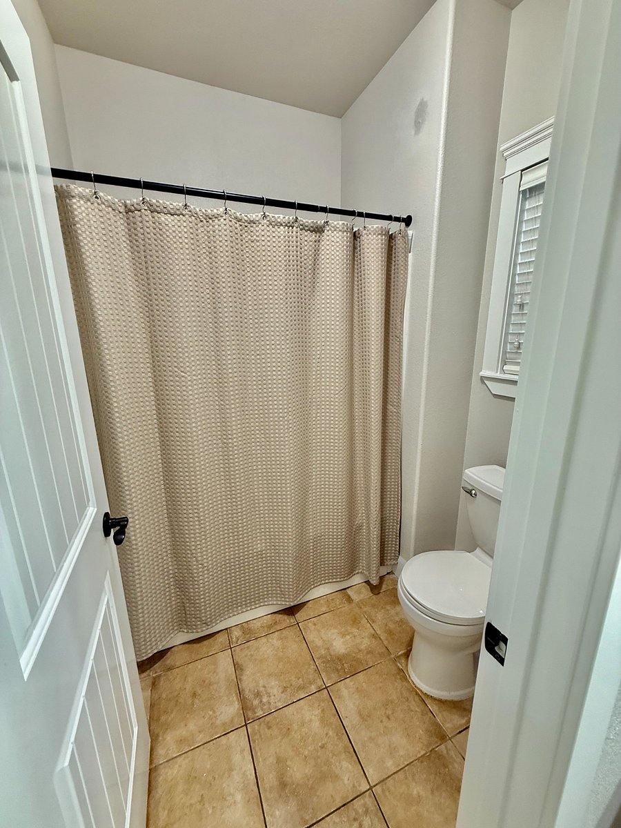 Furnished Finder property 934342_1 photo 26