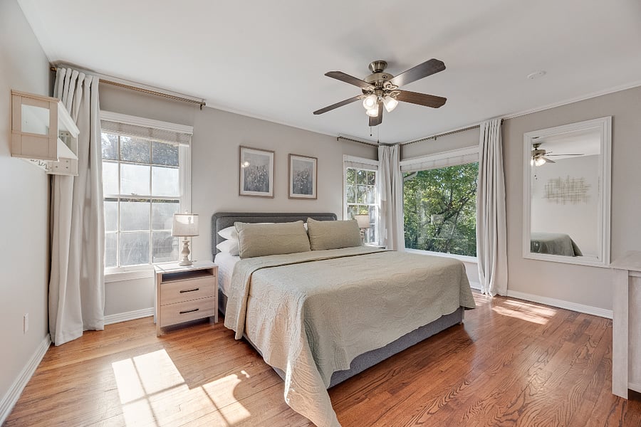 Bedroom 1 / King Bed / Dresser / Closet / Ceiling Fan
