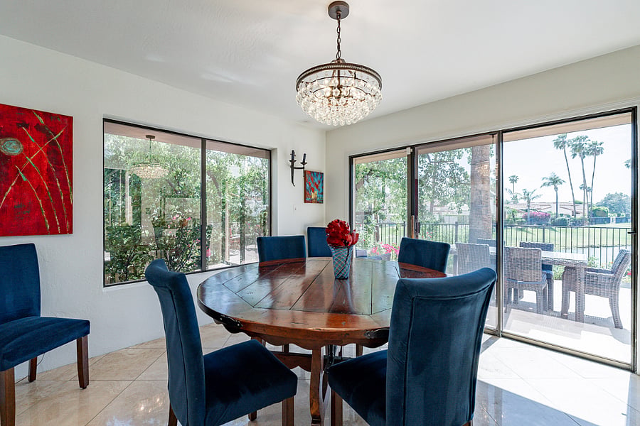 Dining room with seating for 6 overlooking the lake