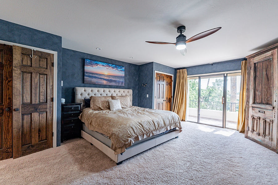 Master bedroom overlooking lake & golf course