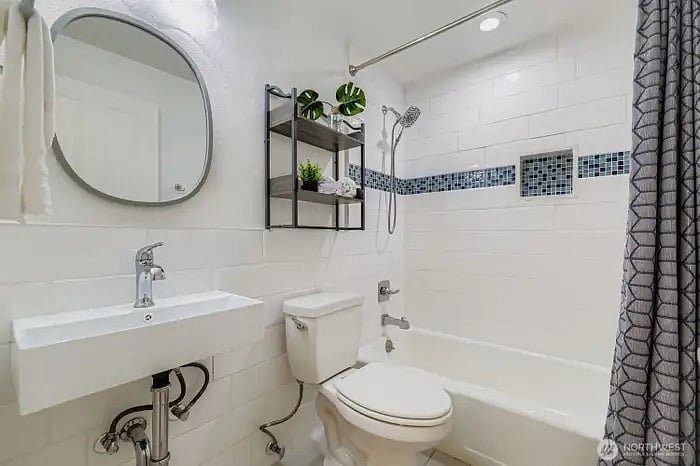 Bathroom 1