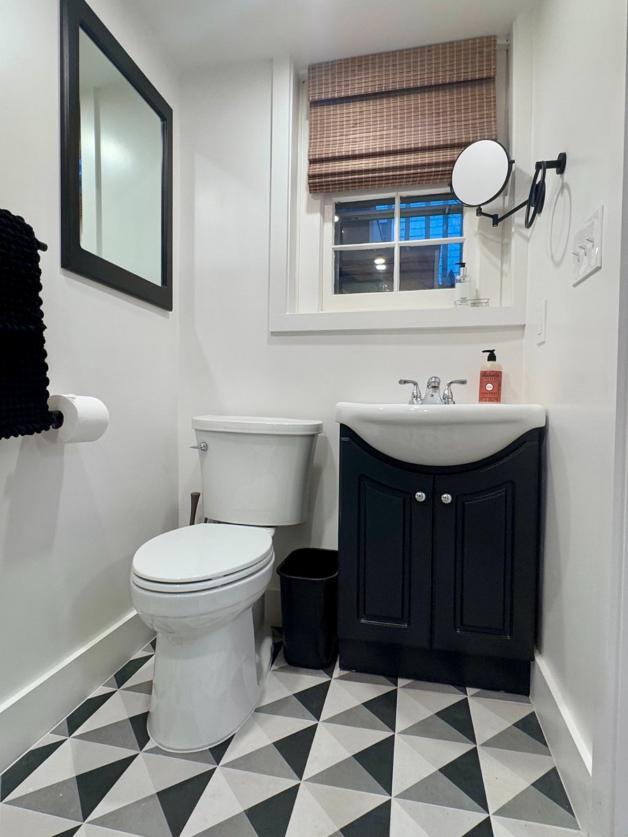 Private full bathroom with window