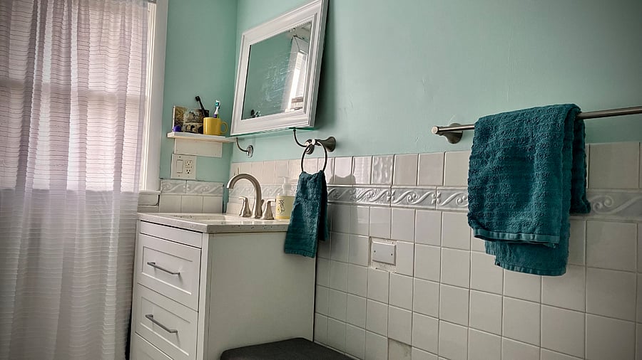 Full Bath
