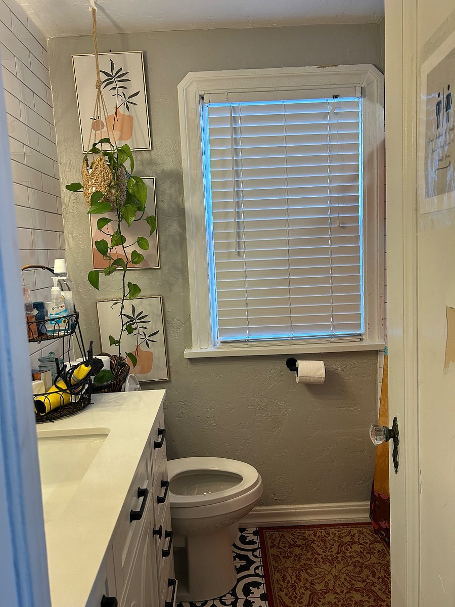 Full Bath Shared with 1 other Guest