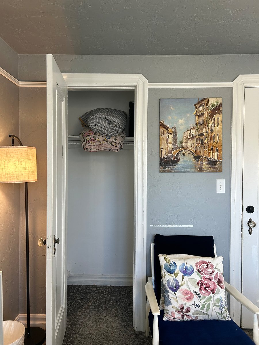 Ample Closet Space