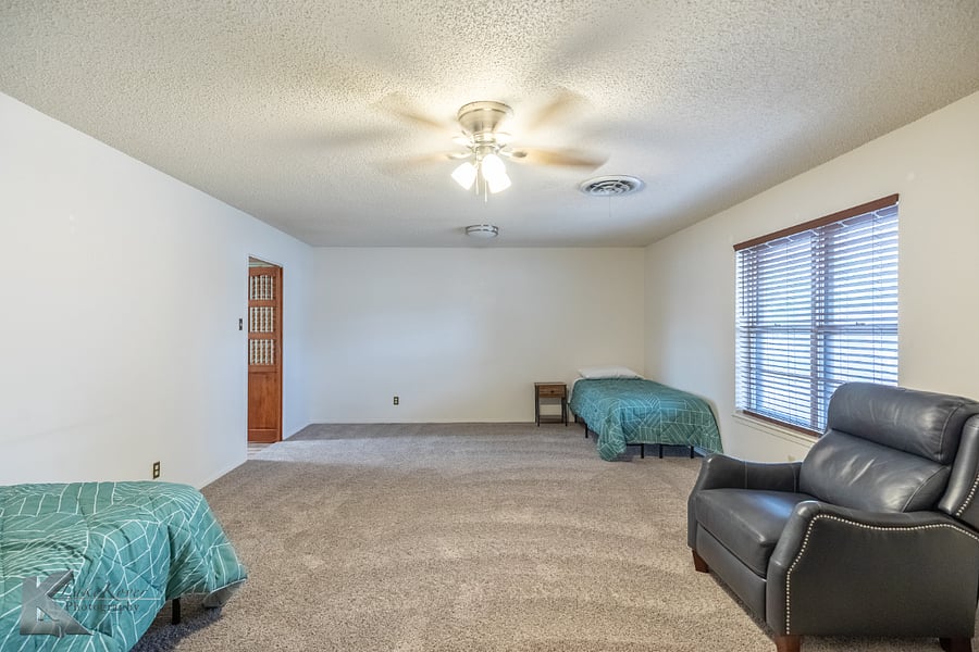 Furnished Finder property 935025_1 photo 22