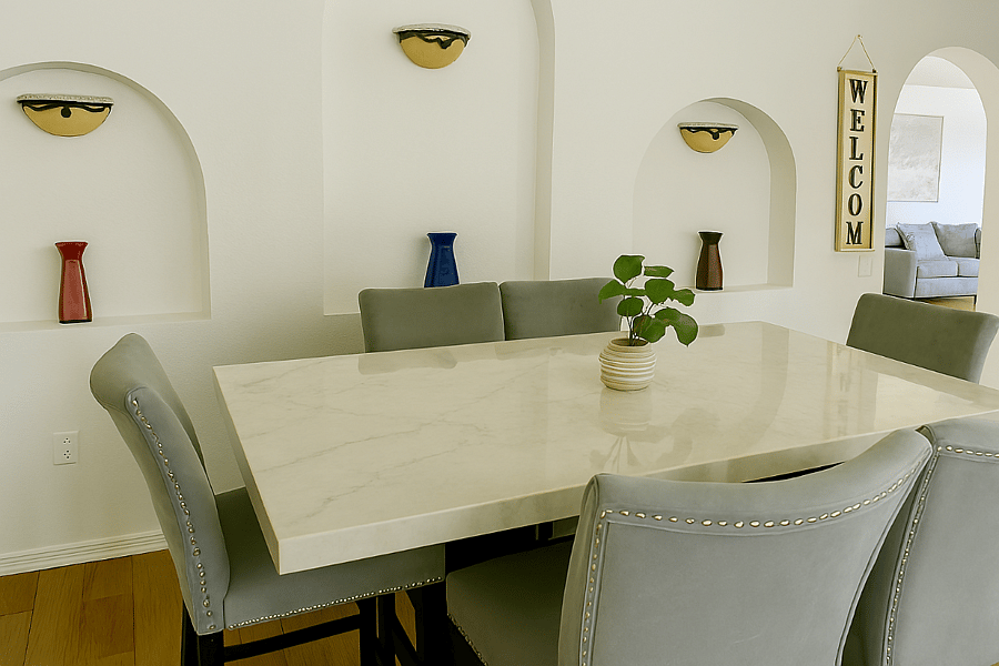 Dining Area 1