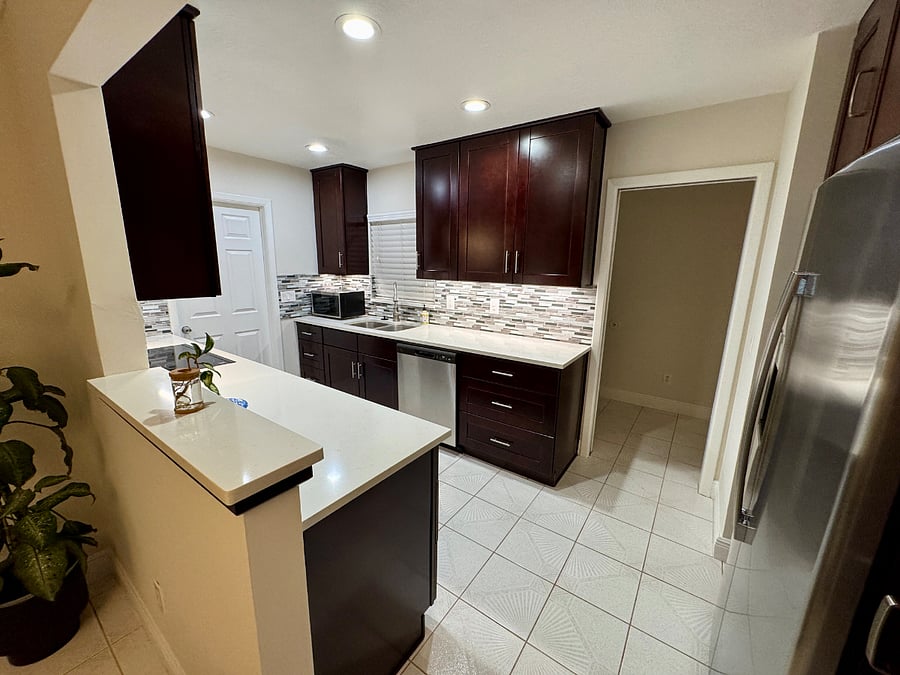 Furnished Finder property 935185_1 photo 6