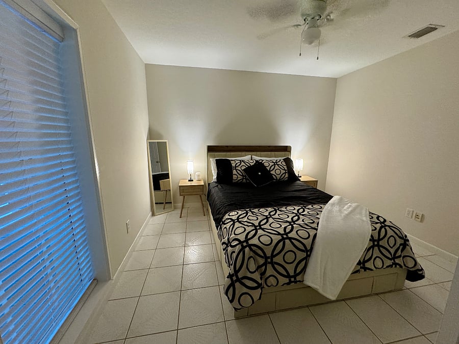 Furnished Finder property 935185_1 photo 30