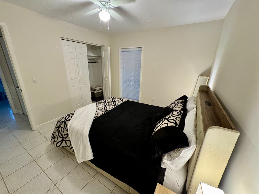 Furnished Finder property 935185_1 photo 36