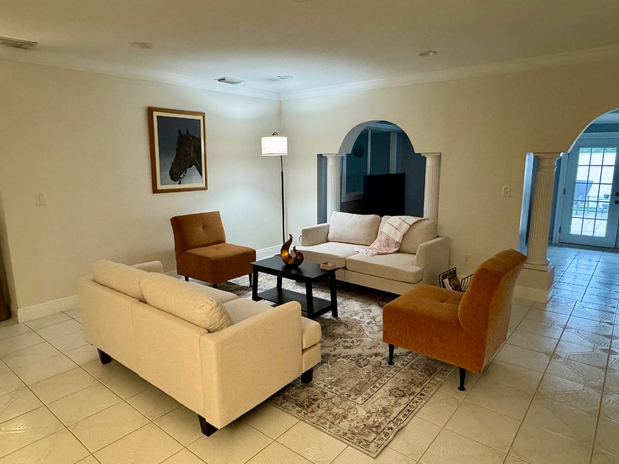 Furnished Finder property 935185_1 photo 53