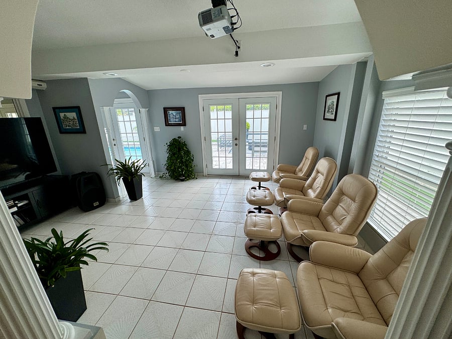 Furnished Finder property 935185_1 photo 51