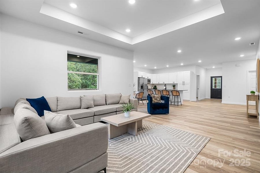 Open living room/kitchen