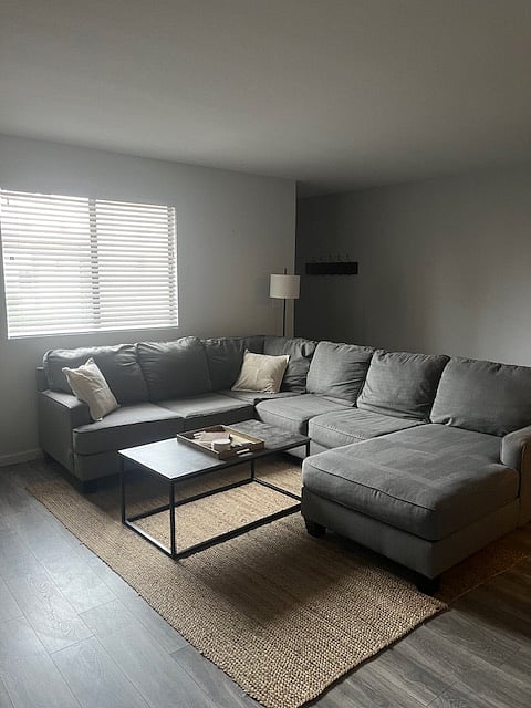 Furnished Finder property 935253_1 photo 3