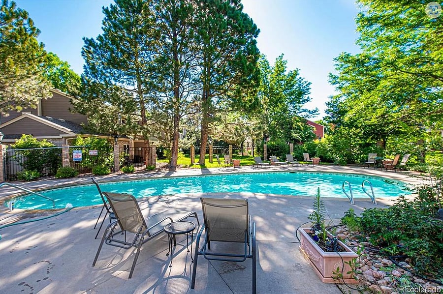 Swimimg pool