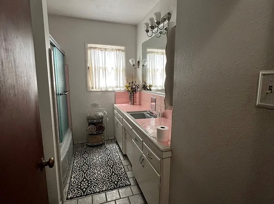 Furnished Finder property 935471_1 photo 8
