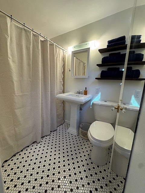 Furnished Finder property 935534_1 photo 21