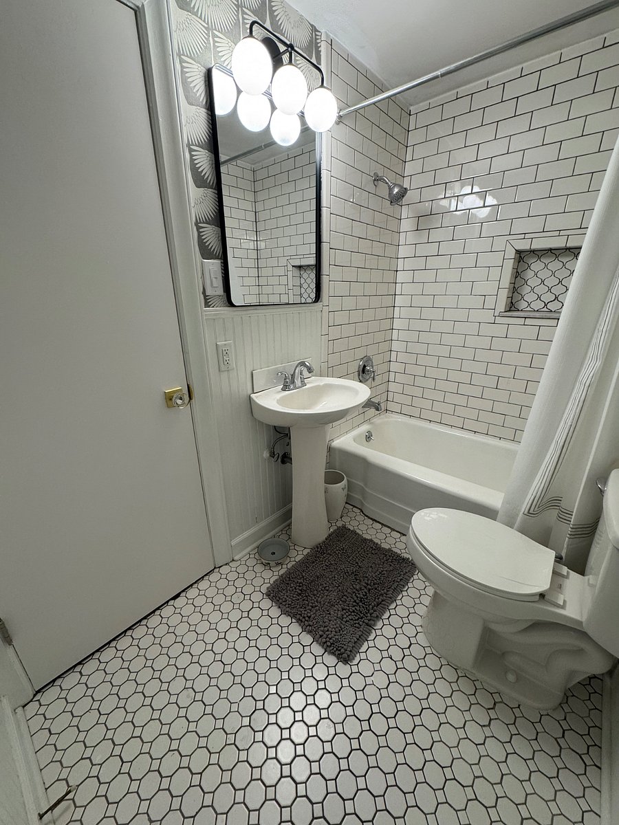 Furnished Finder property 935534_1 photo 23
