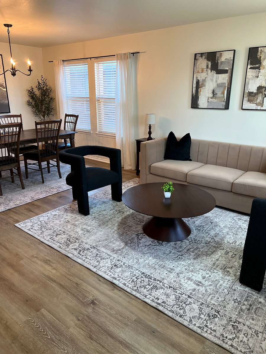 Formal Living & Dining Room