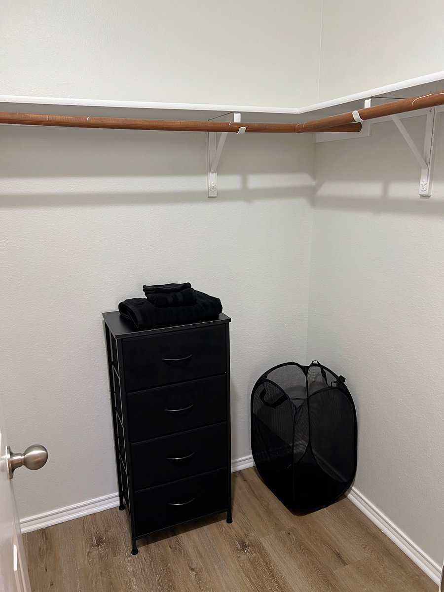 Bedroom 2 Closet