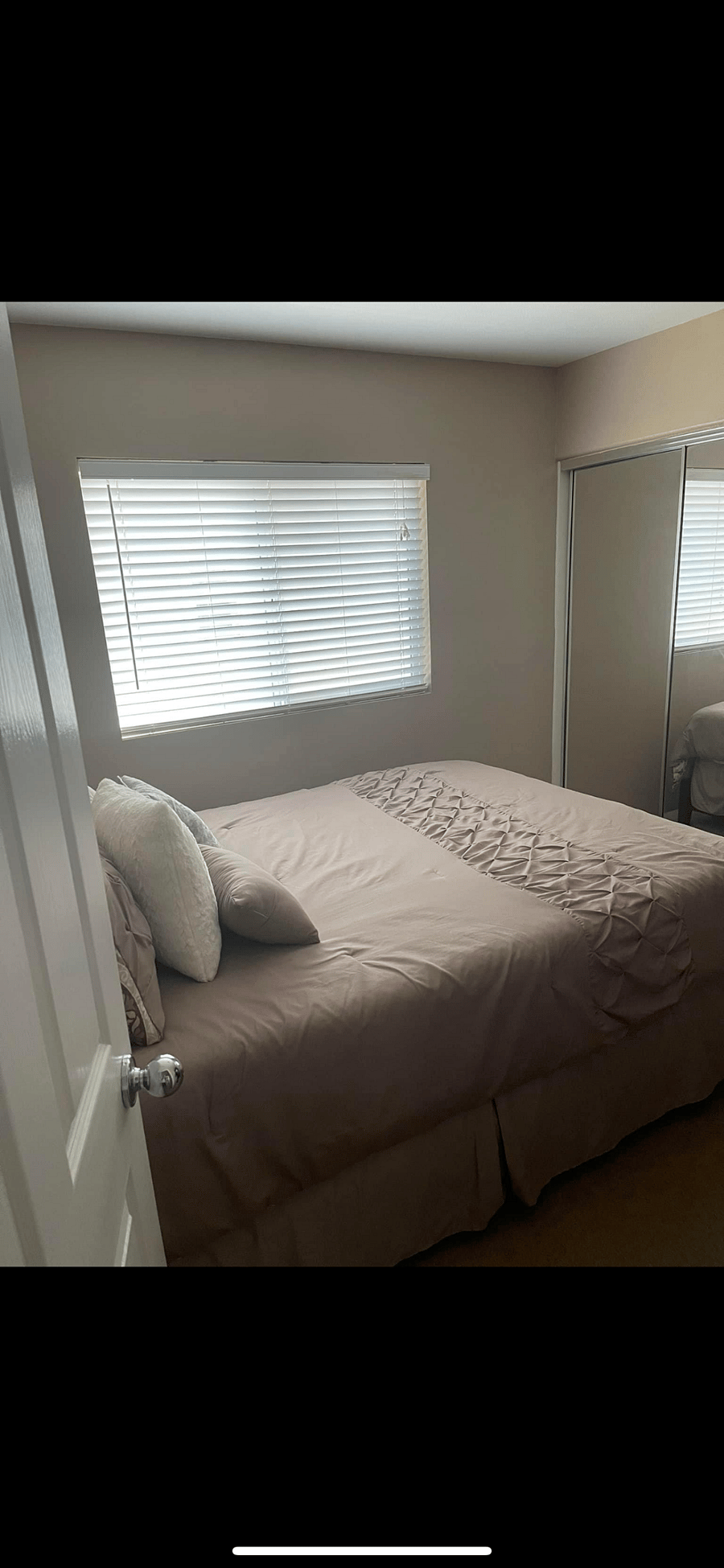 Furnished Finder property 935600_1 photo 8