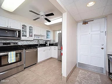 Furnished Finder property 935653_1 photo 7