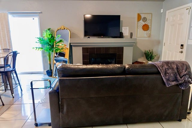 Furnished Finder property 935691_1 photo 24