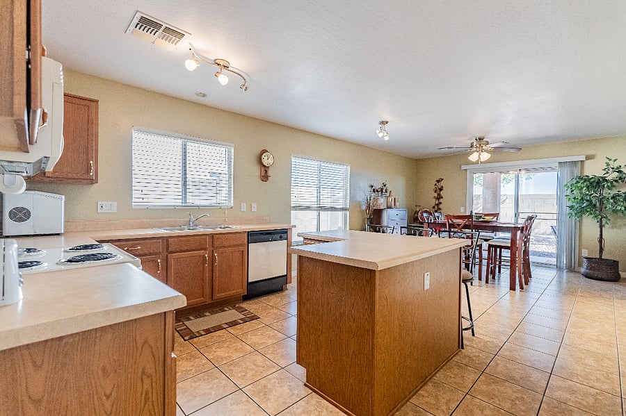 Furnished Finder property 935719_1 photo 24