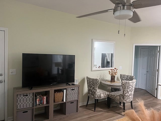 Furnished Finder property 935733_1 photo 3