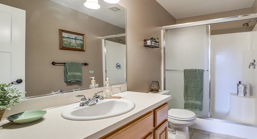 Main bath located just outside the guest room.
