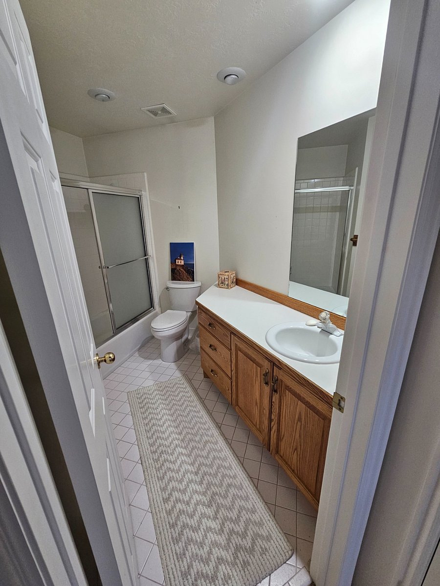 Furnished Finder property 936021_1 photo 17