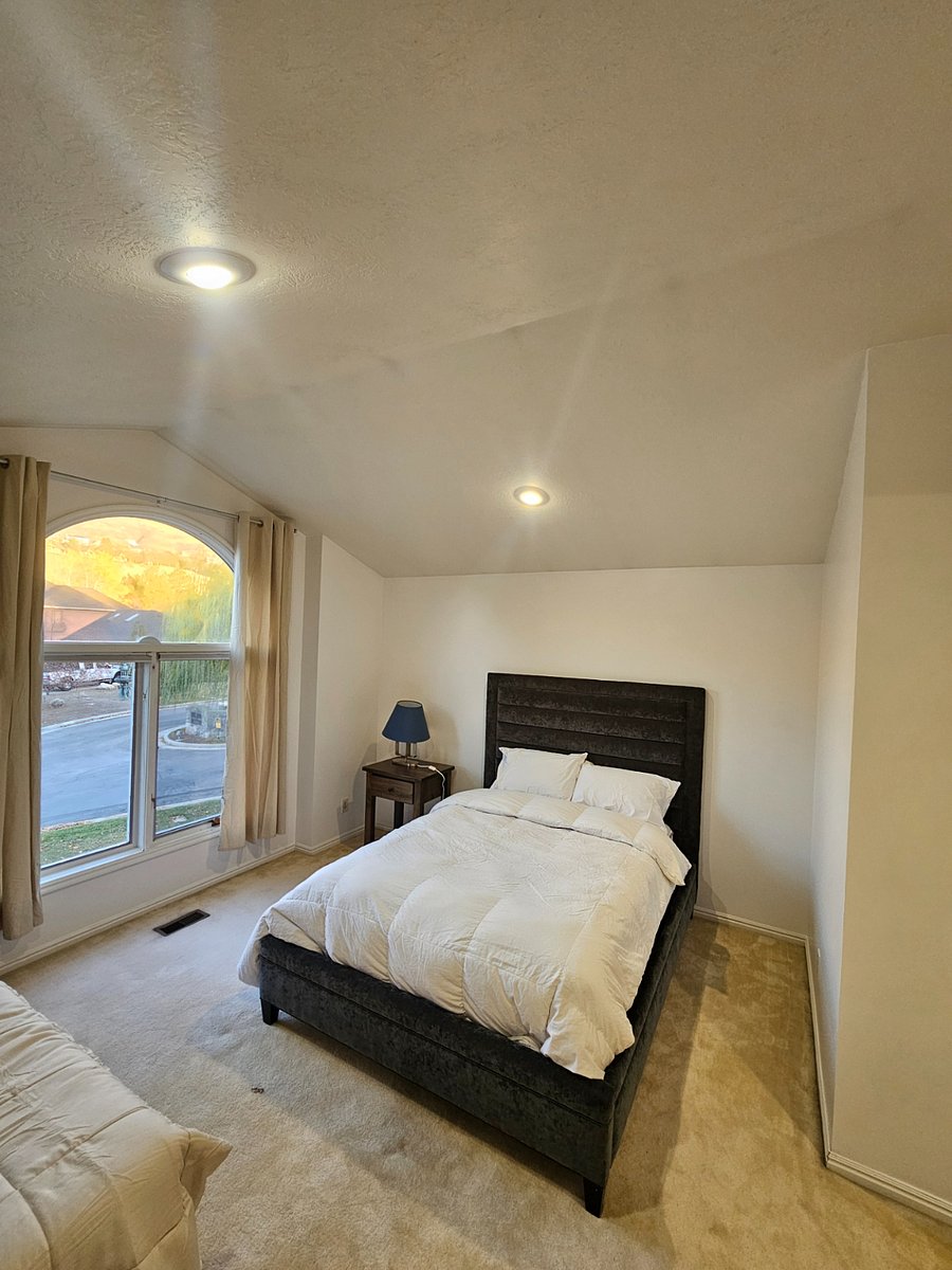 Furnished Finder property 936021_1 photo 15