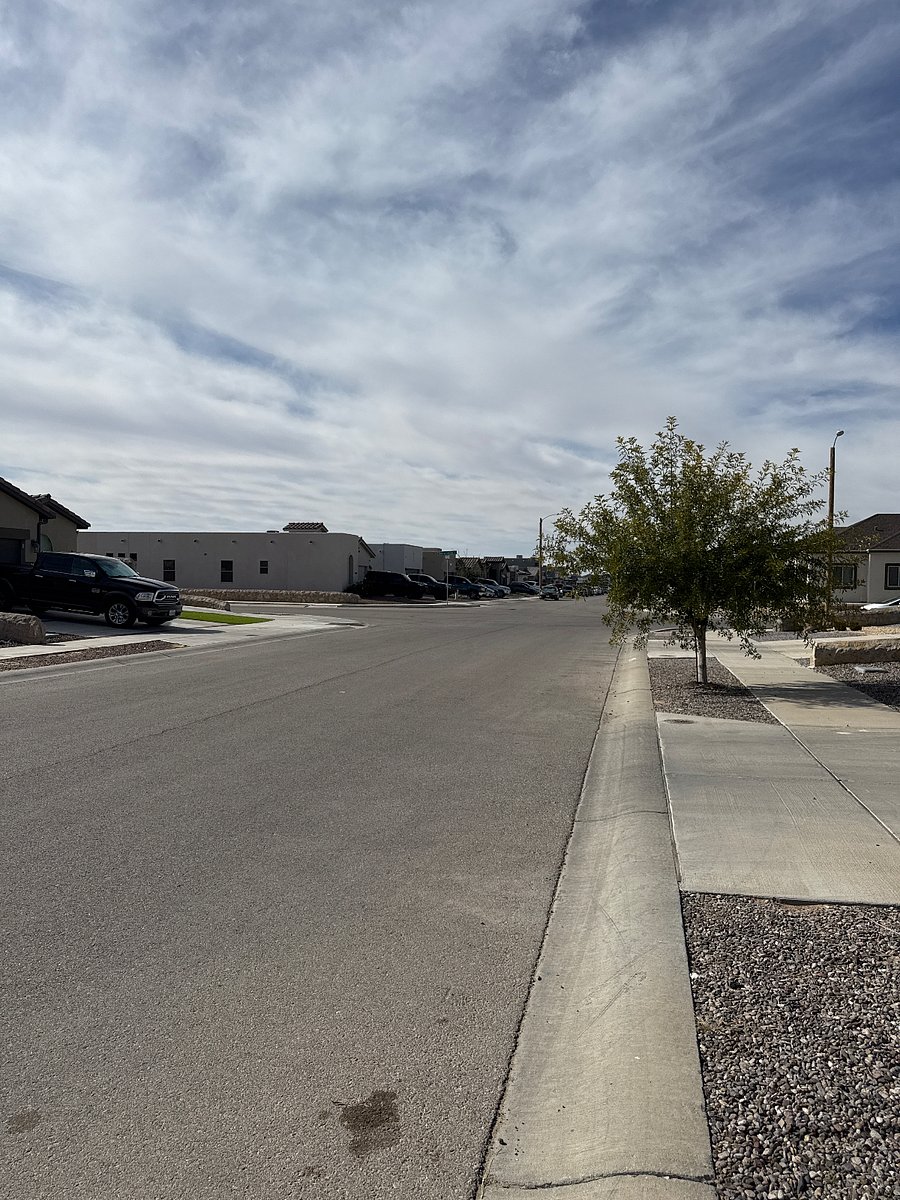 Calm and clean neighborhood