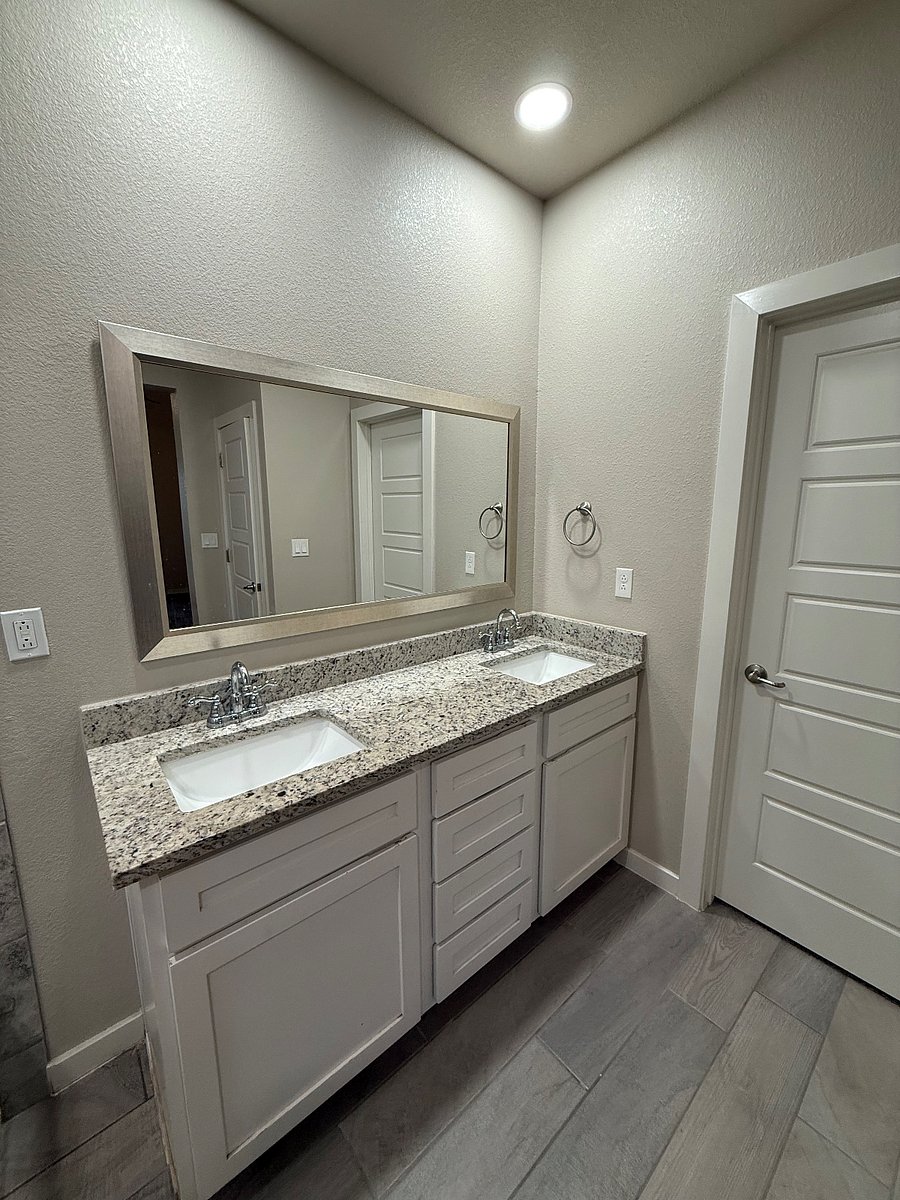 Furnished Finder property 936057_1 photo 34