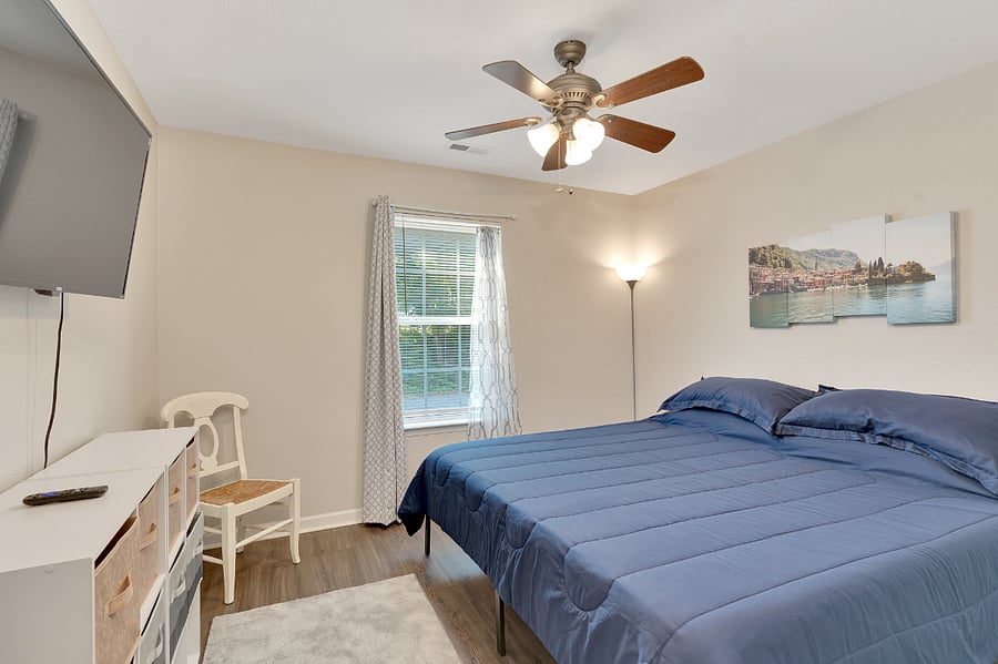 Front bedroom