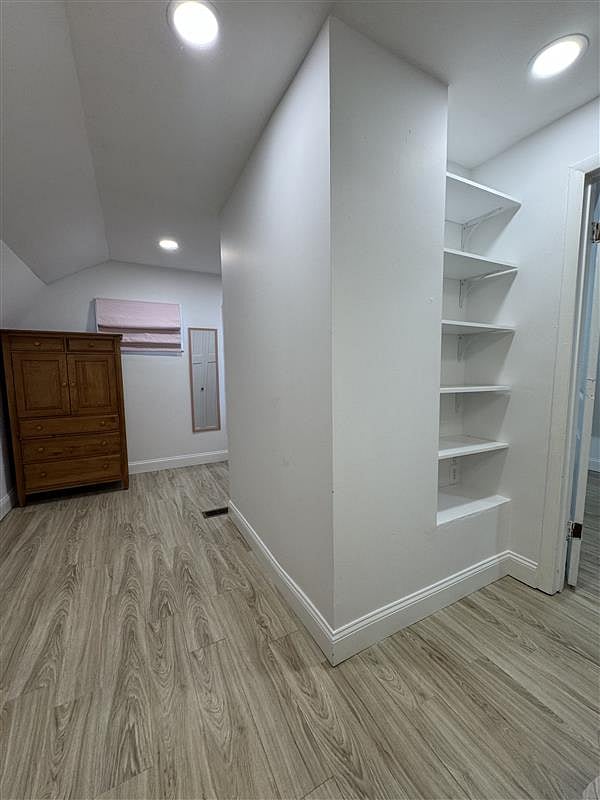 Furnished Finder property 936092_1 photo 15