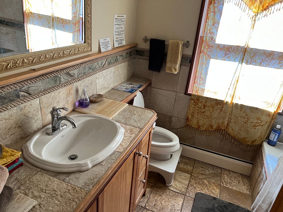 Cool Bathroom
