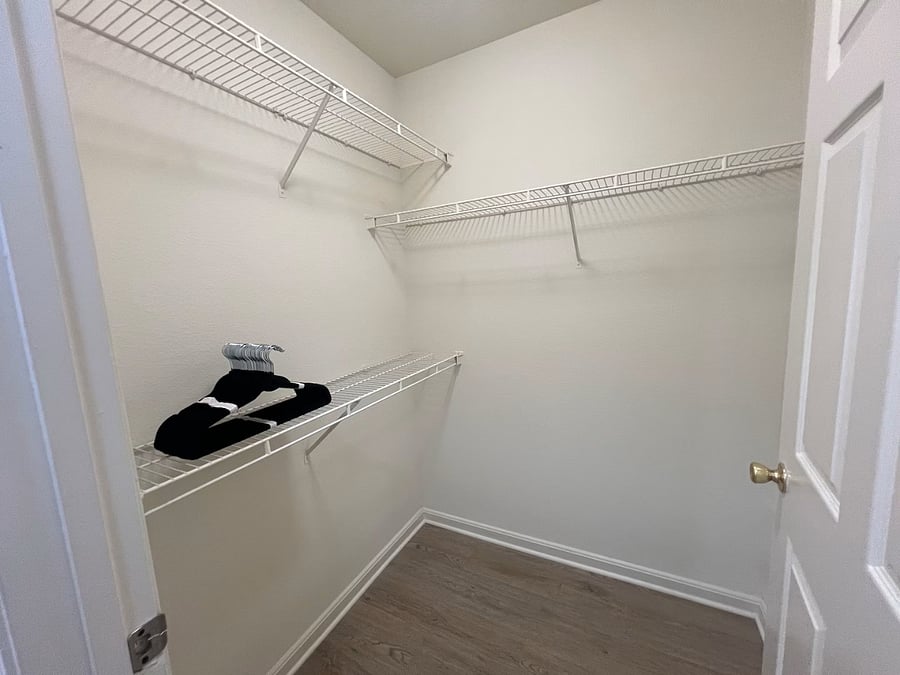 Furnished Finder property 936186_1 photo 9