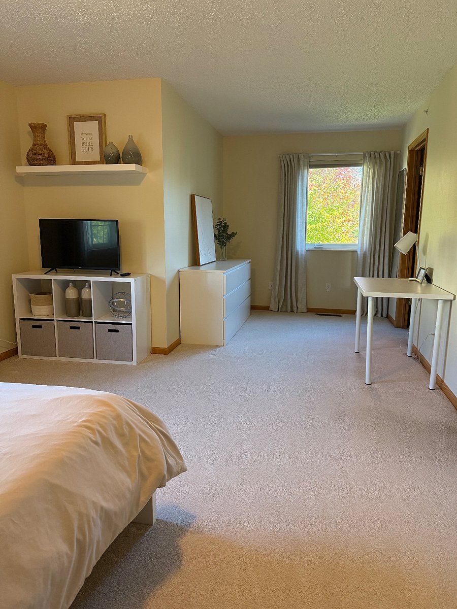 Bedroom #1