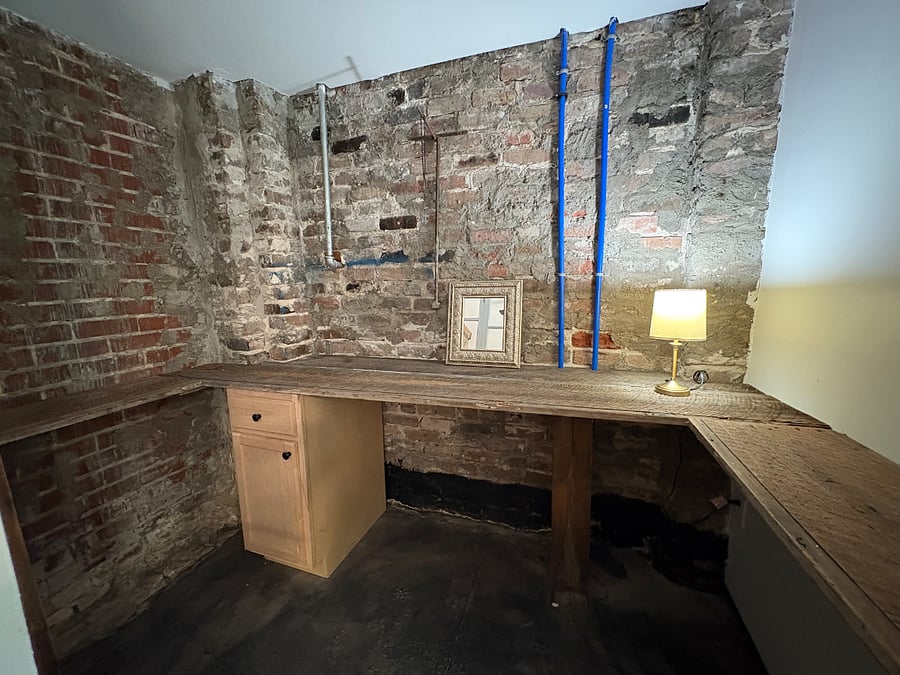 Office and Storage Area. Plenty of room to store bikes or anything you need to store.