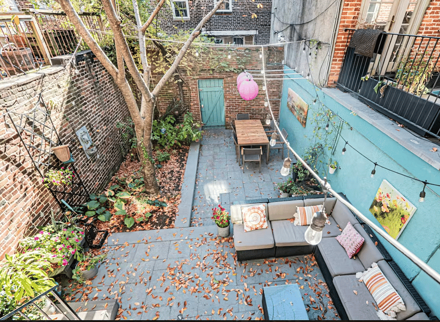 Access the studio apartment through this private outdoor space. 