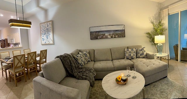 Perfect for cozy couples or entertaining larger groups. The 2 middle sections on the sofa have pull-out sections for even more surface room.