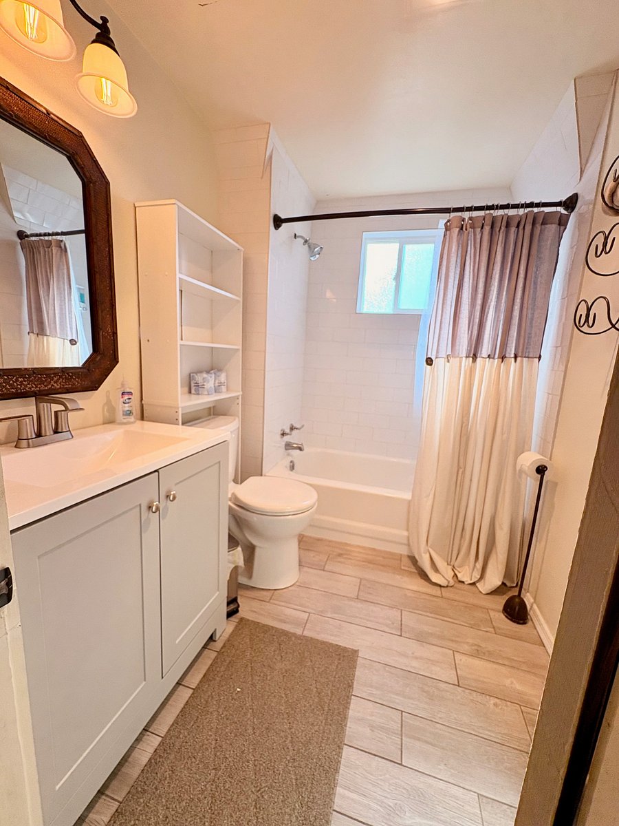 Full bathroom located upstairs. 