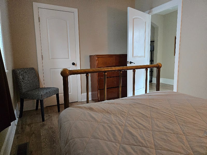 First floor bedroom. 