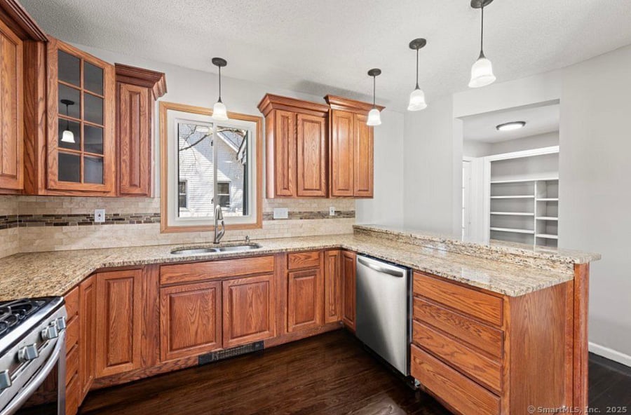 Furnished Finder property 936553_1 photo 7