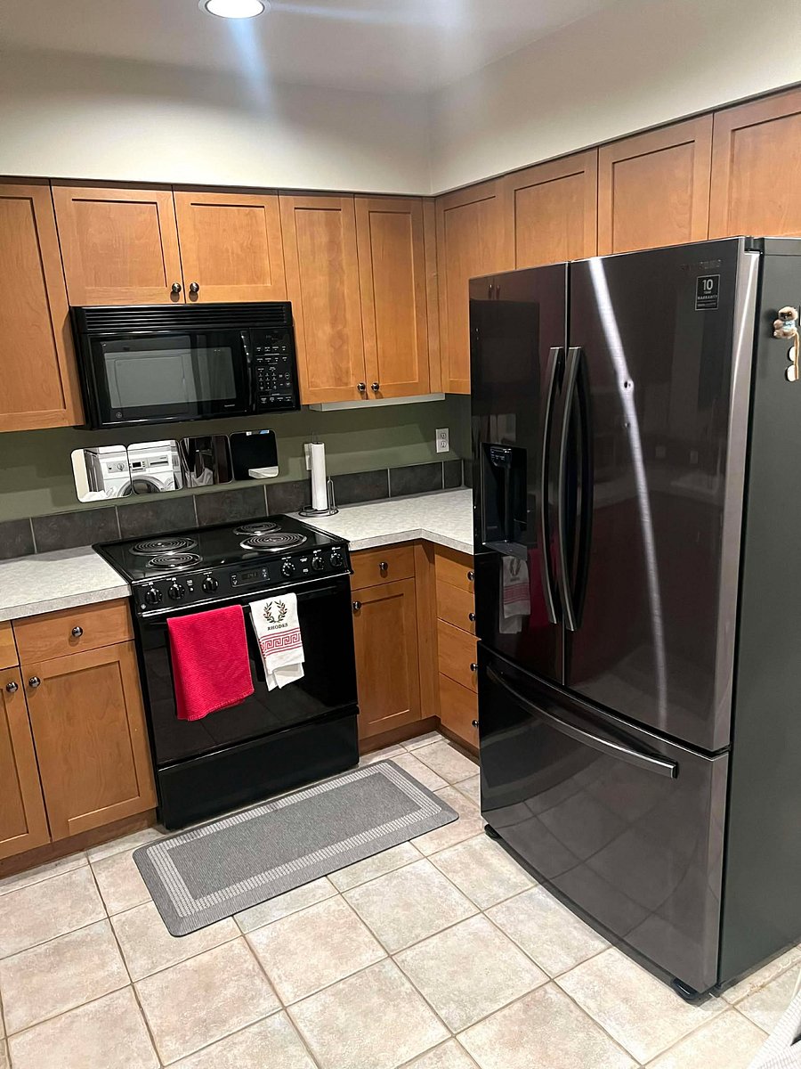Full size fridge/freezer