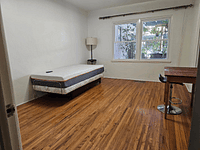 Twin XL with remotes for bed & ceiling fan